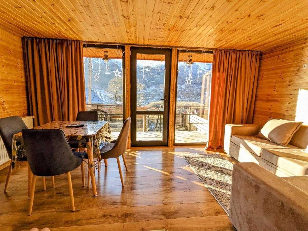 Cottage Caucasus Казбеги Екстериор снимка
