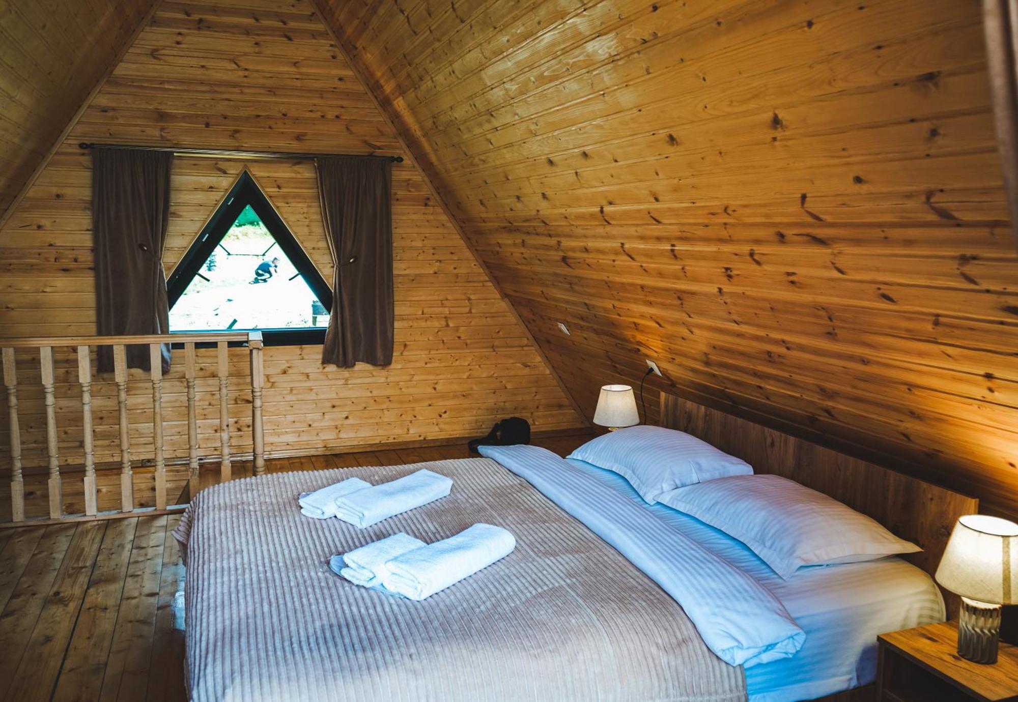 Cottage Caucasus Казбеги Екстериор снимка
